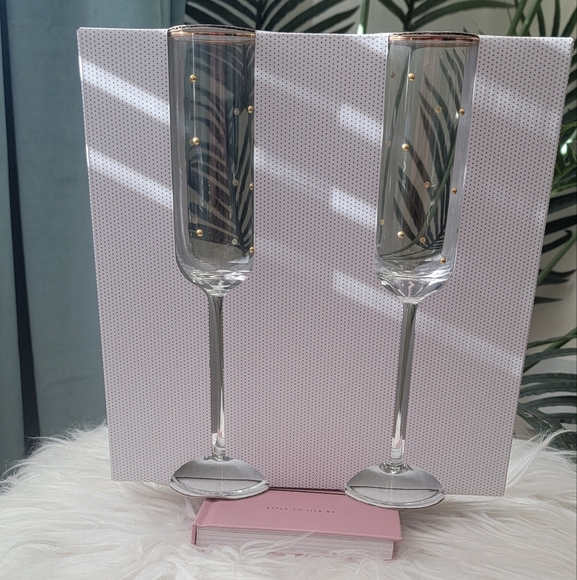 Cupcakes and Cashmere Starry Gold Studded Flute / Champagne Glass / Wine Glass - Picture 2 of 4